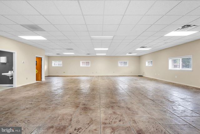 54 US-130, Bordentown, NJ 08620