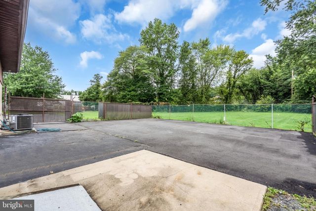 54 US-130, Bordentown, NJ 08620
