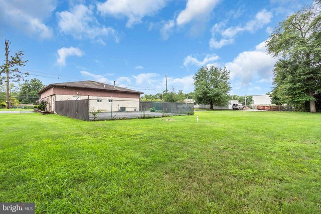 54 US-130, Bordentown, NJ 08620
