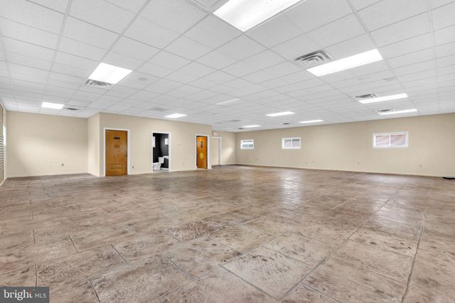 54 US-130, Bordentown, NJ 08620