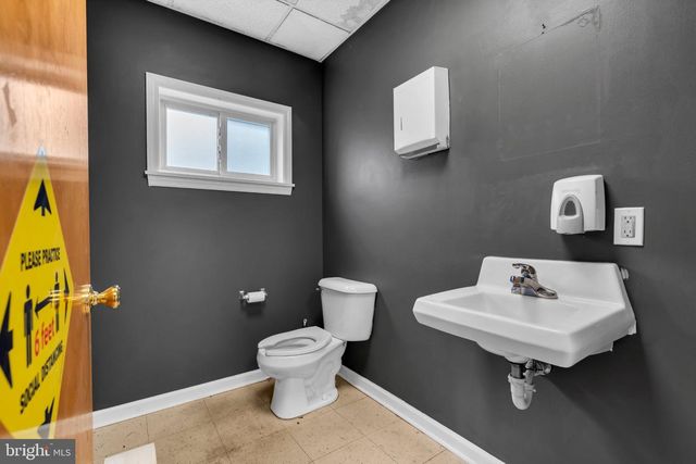 54 US-130, Bordentown, NJ 08620