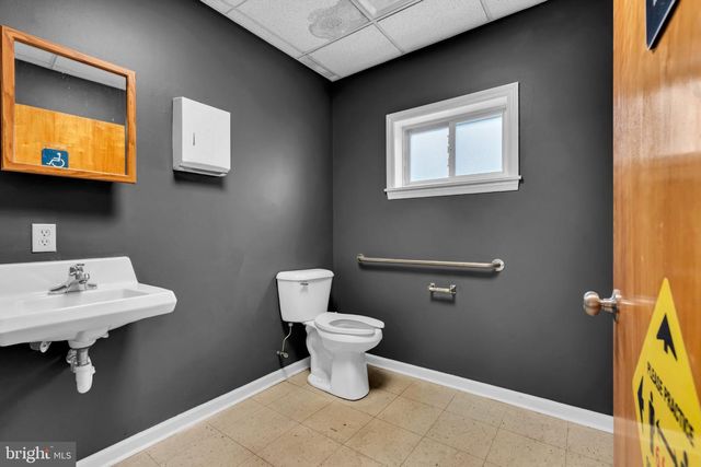 54 US-130, Bordentown, NJ 08620