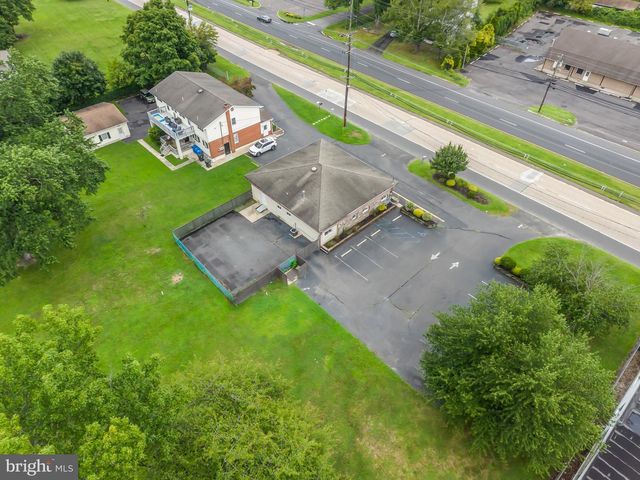 54 US-130, Bordentown, NJ 08620
