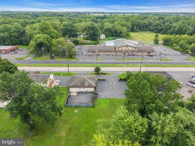 54 US-130, Bordentown, NJ 08620