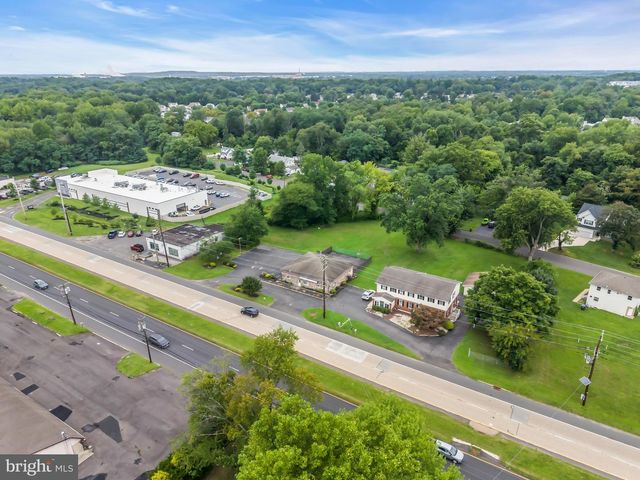 54 US-130, Bordentown, NJ 08620