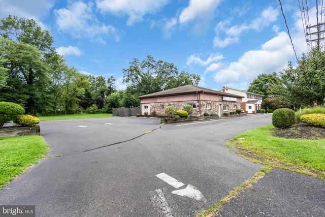 54 US-130, Bordentown, NJ 08620