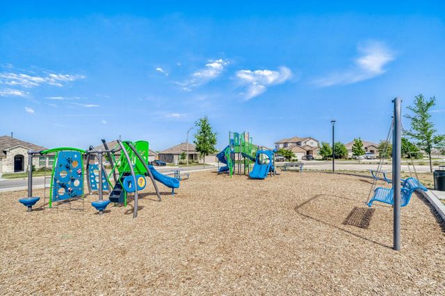 128 Sky Meadows CIR, San Marcos, TX 78666