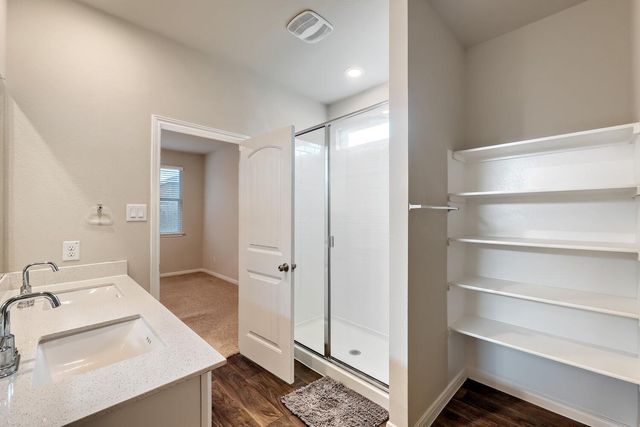 128 Sky Meadows CIR, San Marcos, TX 78666