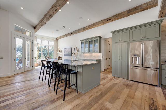 335 Beulah LN, Dripping Springs, TX 78620