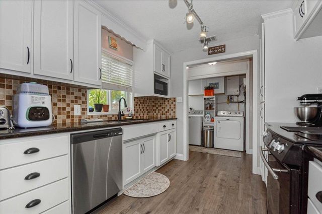 600 Alicante Dr, Lodi, CA 95240