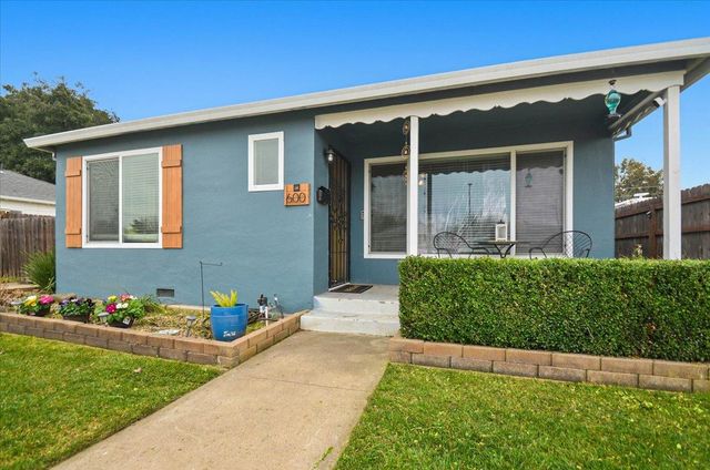 600 Alicante Dr, Lodi, CA 95240