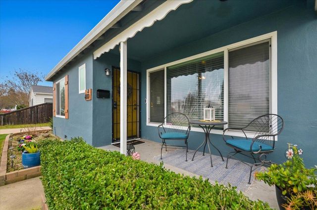 600 Alicante Dr, Lodi, CA 95240