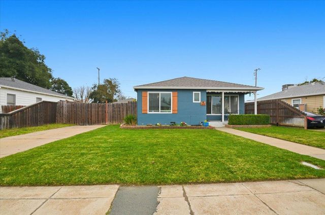 600 Alicante Dr, Lodi, CA 95240