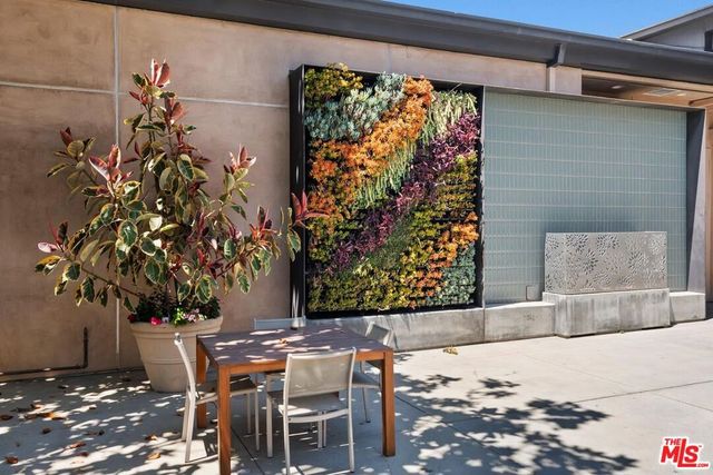 13080 Pacific 123, Playa Vista, CA 90094
