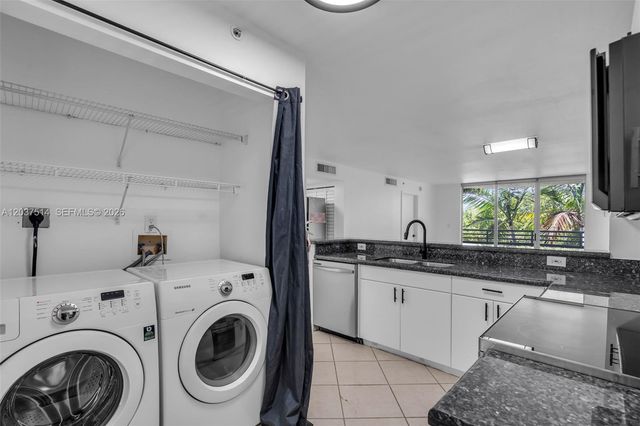 1401 Bay Rd 409, Miami Beach, FL 33139