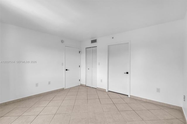 1401 Bay Rd 409, Miami Beach, FL 33139