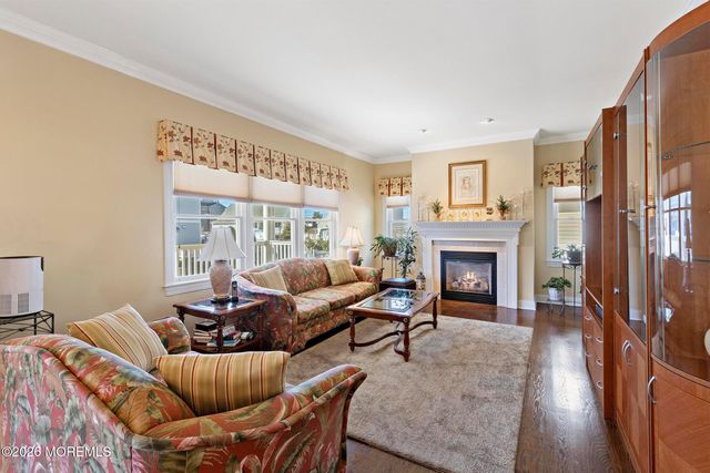 305 Sloop Lane, Mantoloking, NJ 08738