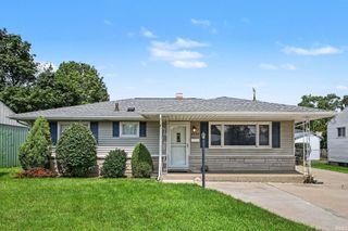2633 Edison Road, South Bend, IN 46615