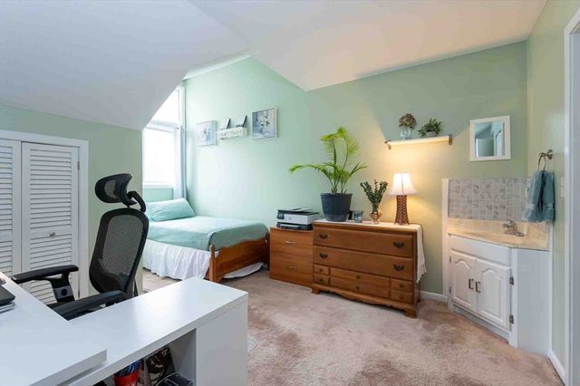 62 Southview Drive 62, Southwick, MA 01077