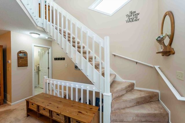 62 Southview Drive 62, Southwick, MA 01077