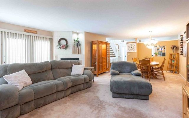 62 Southview Drive 62, Southwick, MA 01077