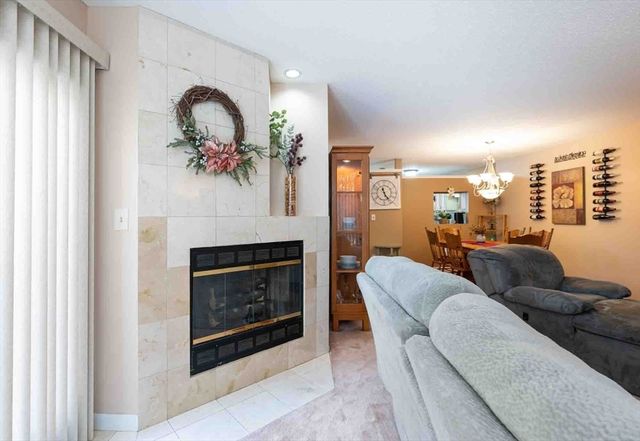 62 Southview Drive 62, Southwick, MA 01077