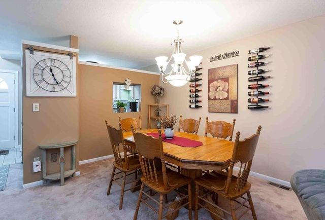 62 Southview Drive 62, Southwick, MA 01077