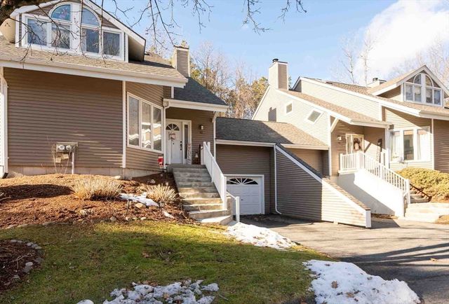 62 Southview Drive 62, Southwick, MA 01077