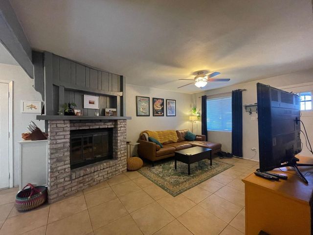 843 E Butler Drive, Phoenix, AZ 85020