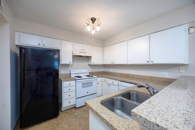 13483 Garden Grove ST723, Houston, TX 77082