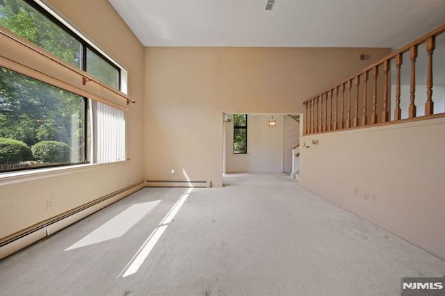 31 Berkeley Court 31D, Twp Of Washington, NJ 07676
