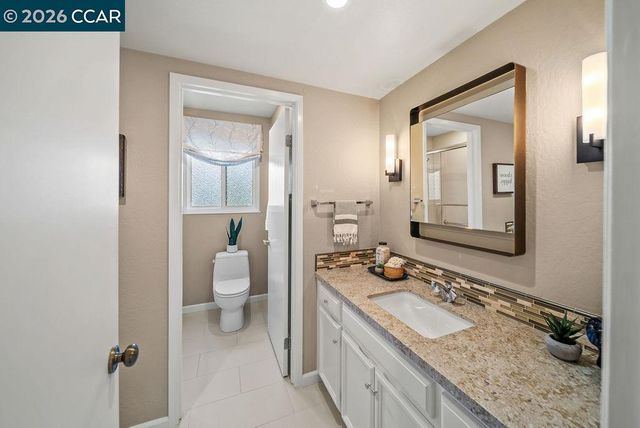 901 Cheyenne Dr, Walnut Creek, CA 94598