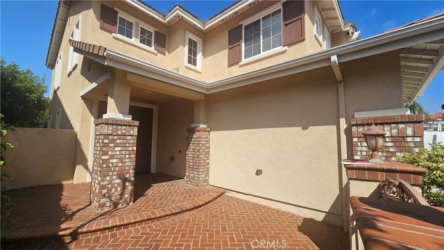 2966 Young, Tustin, CA 92782