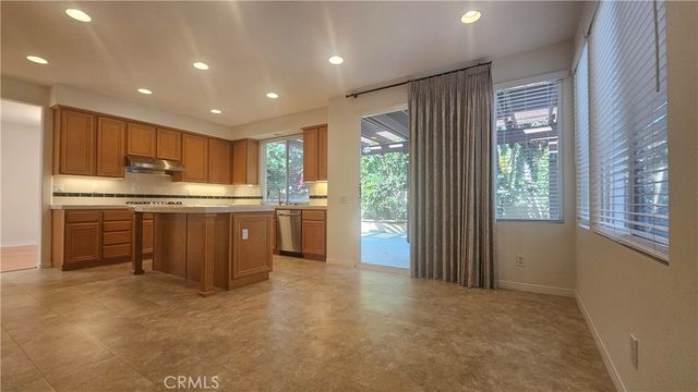 2966 Young, Tustin, CA 92782