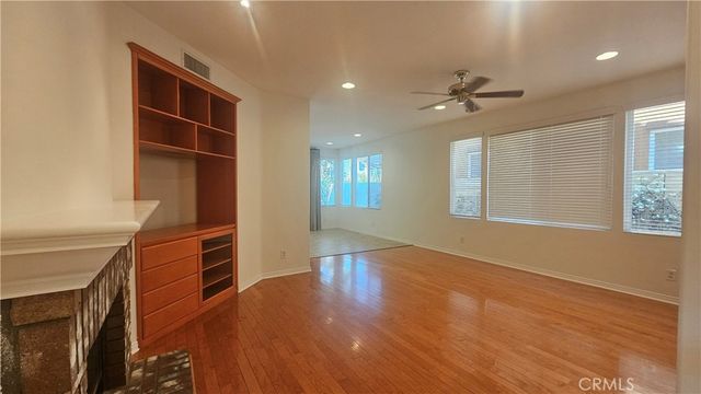 2966 Young, Tustin, CA 92782