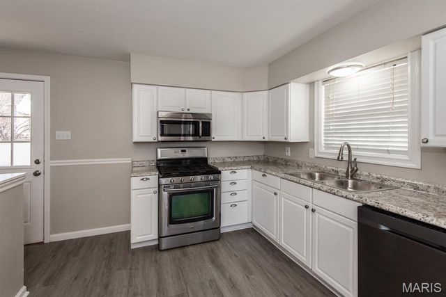 2300 Ruckert Avenue, St Louis, MO 63114