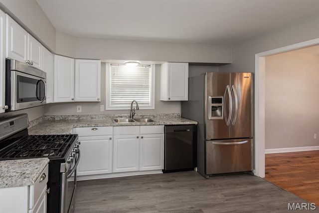 2300 Ruckert Avenue, St Louis, MO 63114