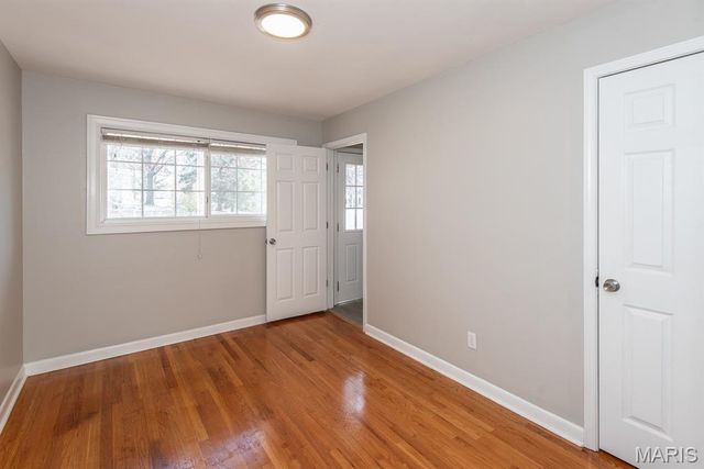 2300 Ruckert Avenue, St Louis, MO 63114
