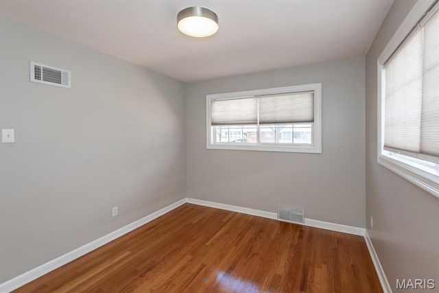 2300 Ruckert Avenue, St Louis, MO 63114