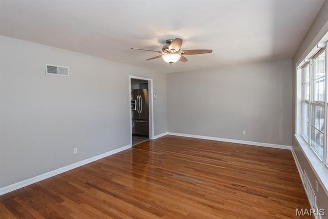 2300 Ruckert Avenue, St Louis, MO 63114