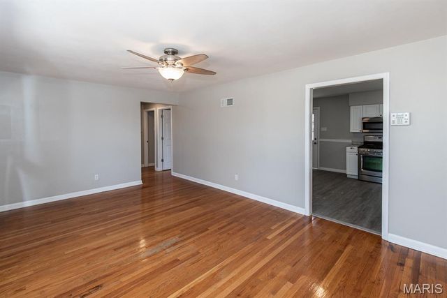 2300 Ruckert Avenue, St Louis, MO 63114