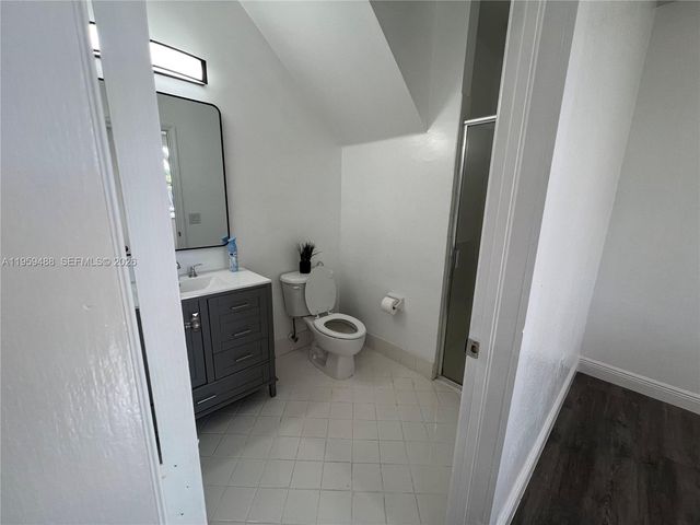 4176 NE 9th St, Homestead, FL 33033