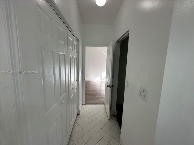 4176 NE 9th St, Homestead, FL 33033