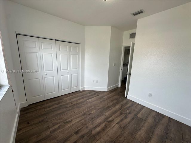 4176 NE 9th St, Homestead, FL 33033