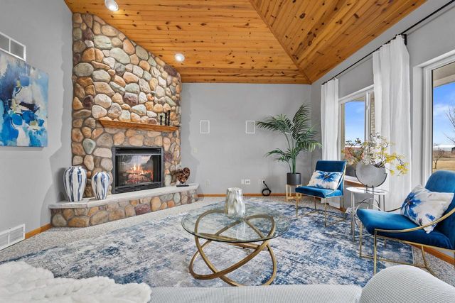 439 92nd STREET, Franksville, WI 53126