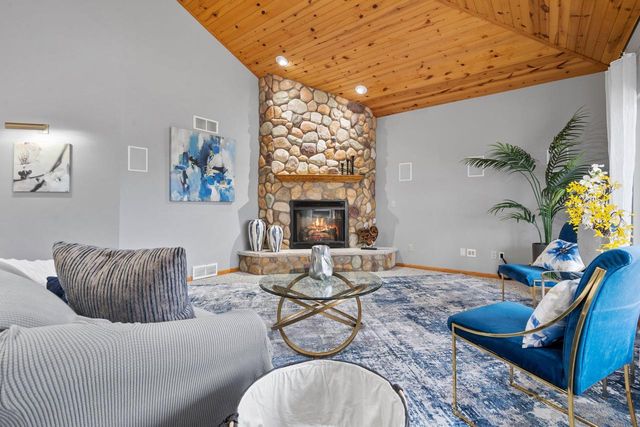 439 92nd STREET, Franksville, WI 53126