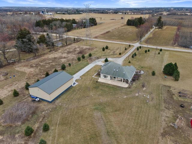 439 92nd STREET, Franksville, WI 53126