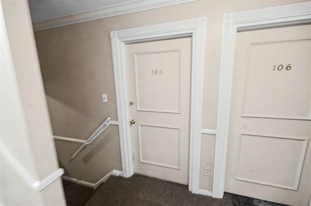 25749 Woodward Avenue 105, Royal Oak, MI 48067