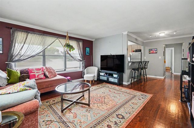 25749 Woodward Avenue 105, Royal Oak, MI 48067