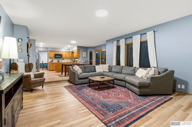 14453 Nelson's Creek Drive, Omaha, NE 68116